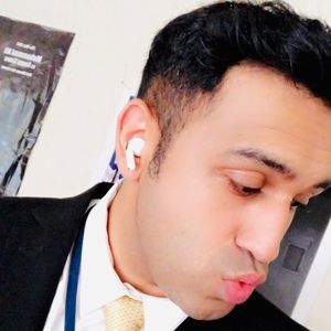 Meet your Posher, Vickram